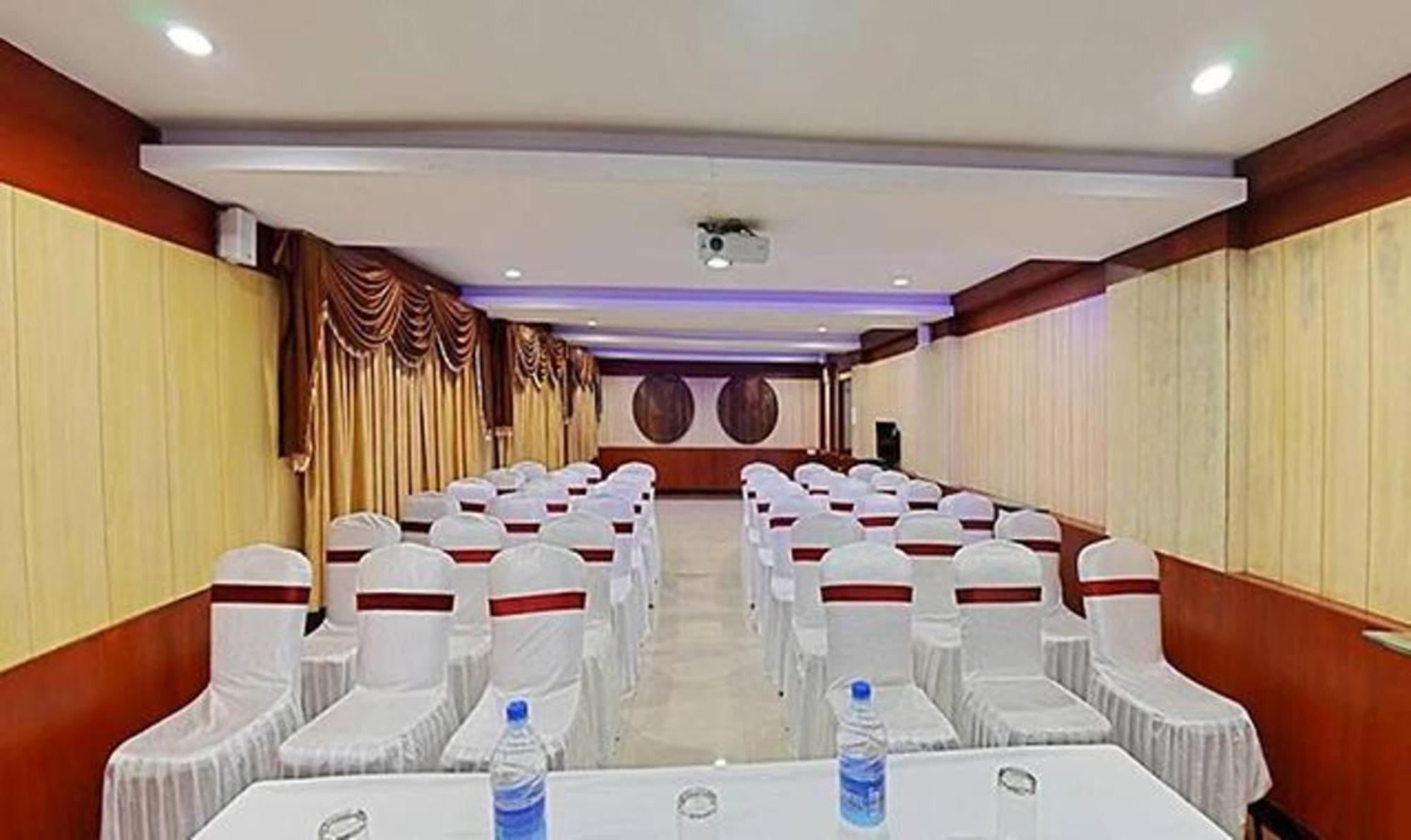 Ponmariresidency Hotel Ooty Ngoại thất bức ảnh