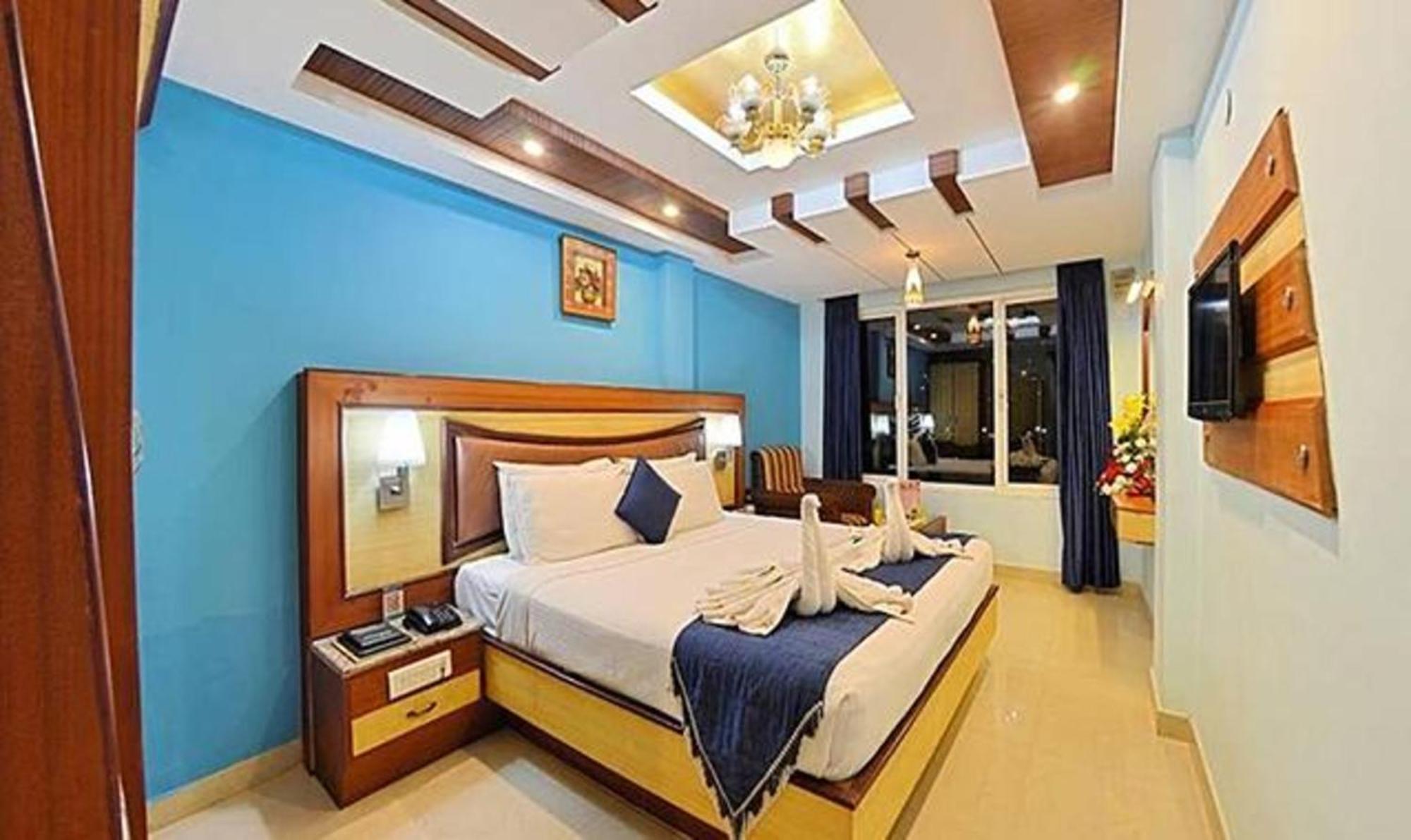 Ponmariresidency Hotel Ooty Ngoại thất bức ảnh