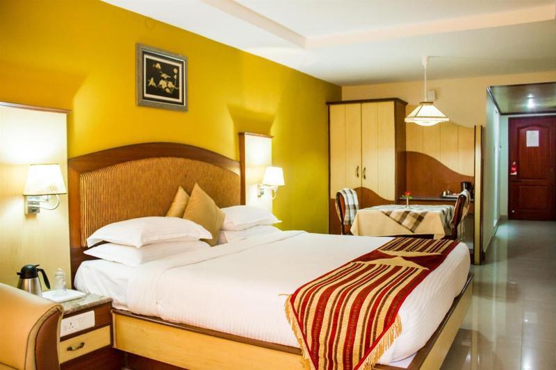 Ponmariresidency Hotel Ooty Ngoại thất bức ảnh